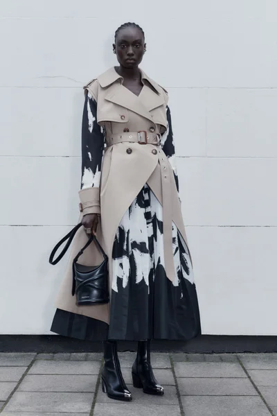 Look 14